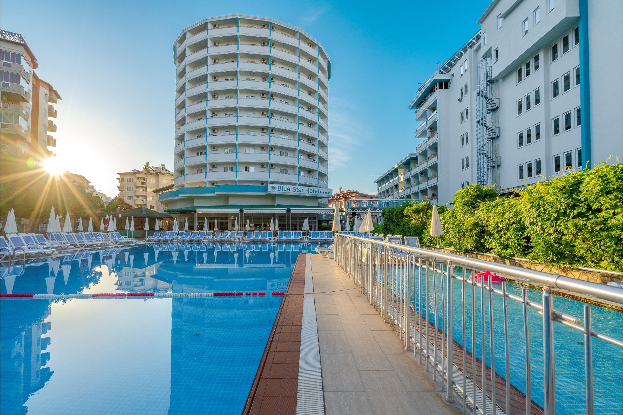 Blue Star Hotel 알란야 외부 사진