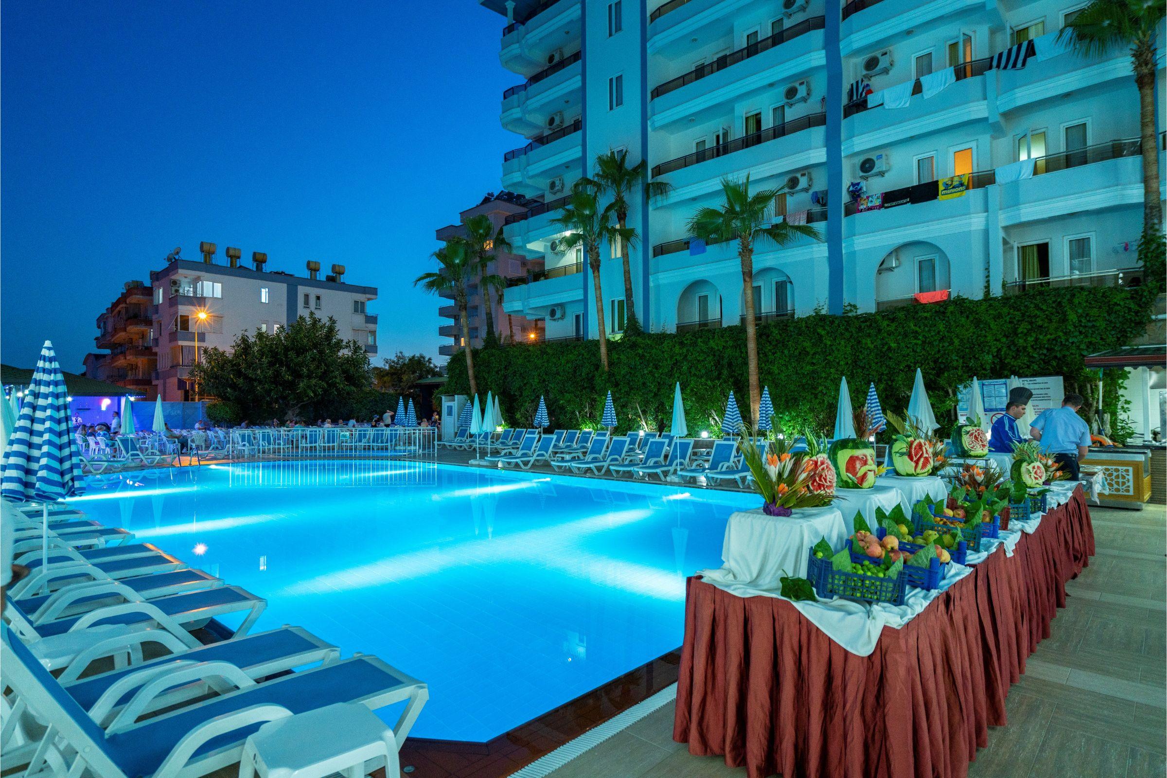 Blue Star Hotel 알란야 외부 사진
