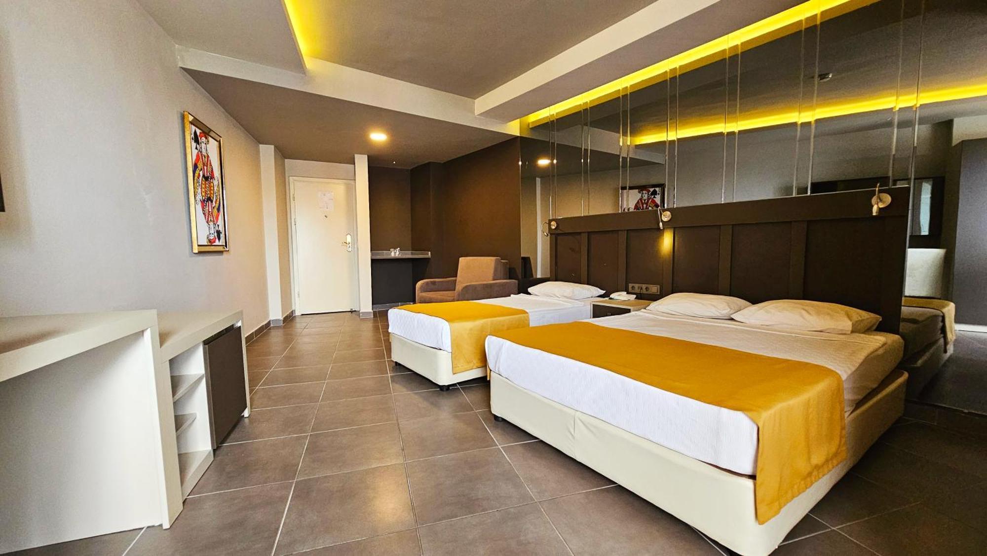 Blue Star Hotel 알란야 외부 사진